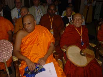 International Vesak day in Thiland 2006.jpg